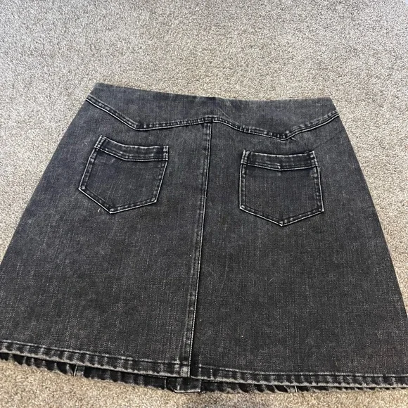 ❤️She + Sky black acid wash button front mini skirt size large  - Picture 5 of 8